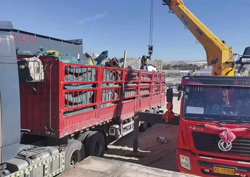 青海共和縣城北新區交通信號組合桿項目